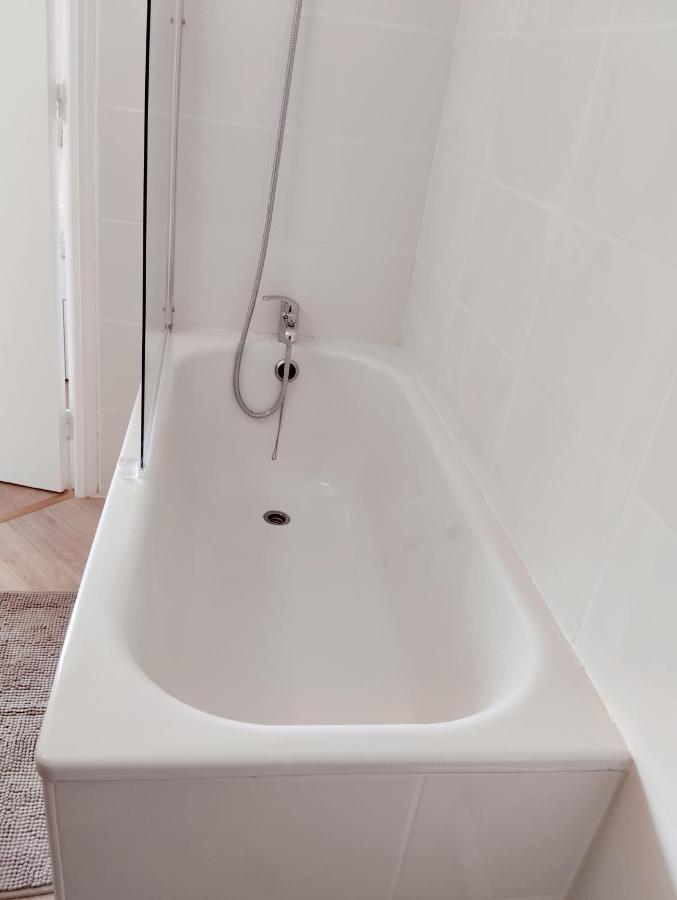Perle Rare, Appartement Paisible Et Cosy Lamballe Kültér fotó